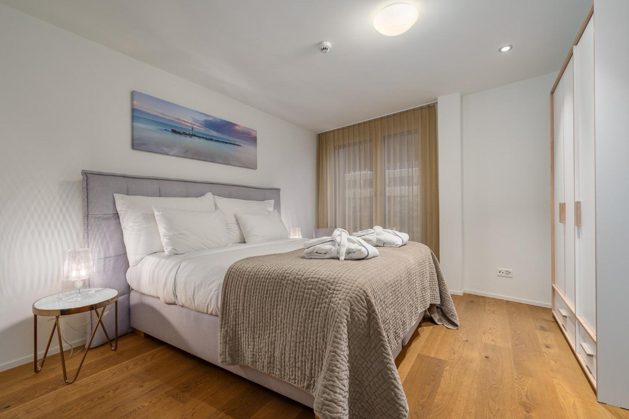Swiss - Apartamento Entrelagos
